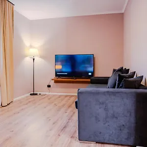 Apartament Bejart 5, Tirana